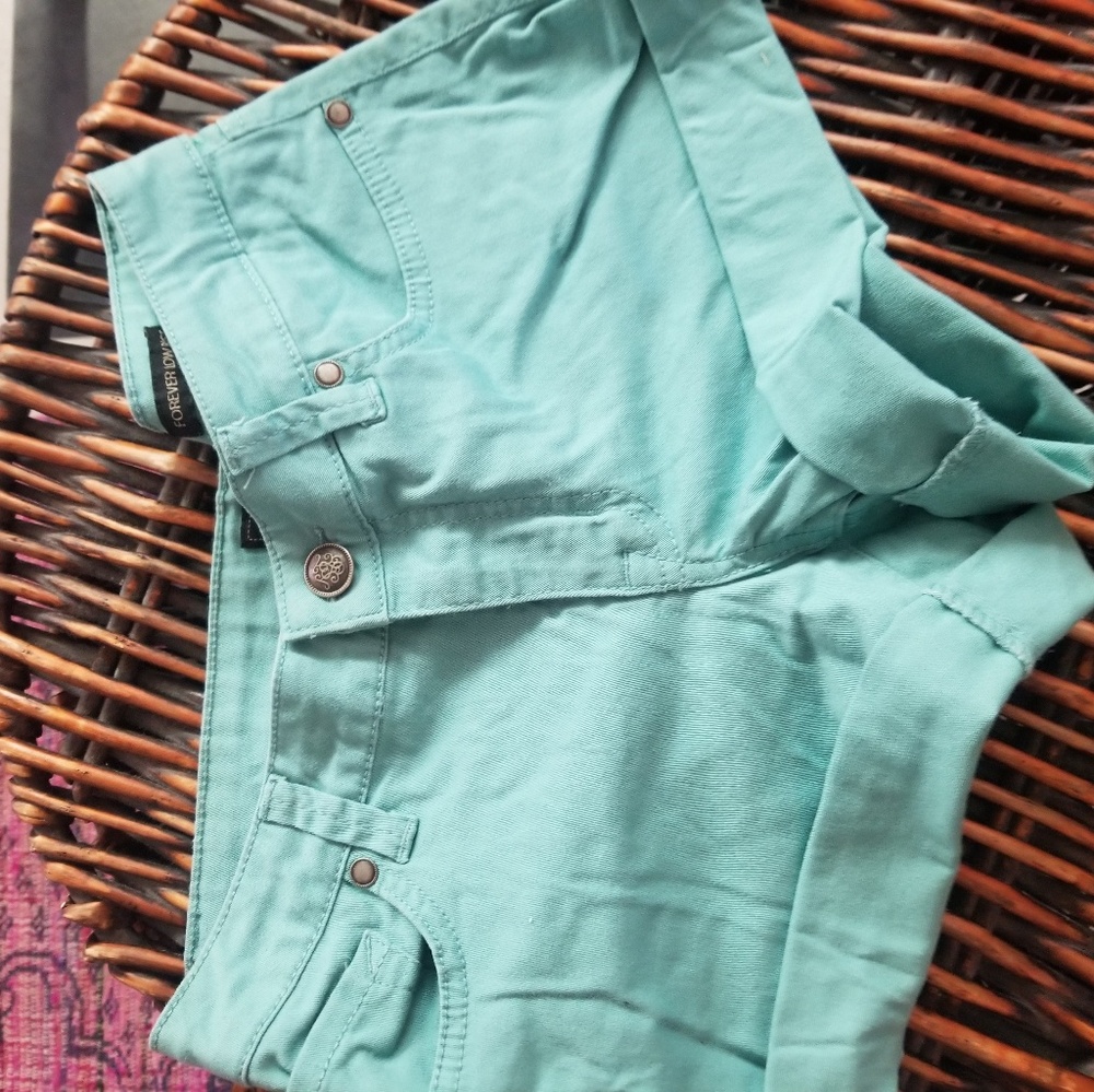 Jessica Simpson shorts